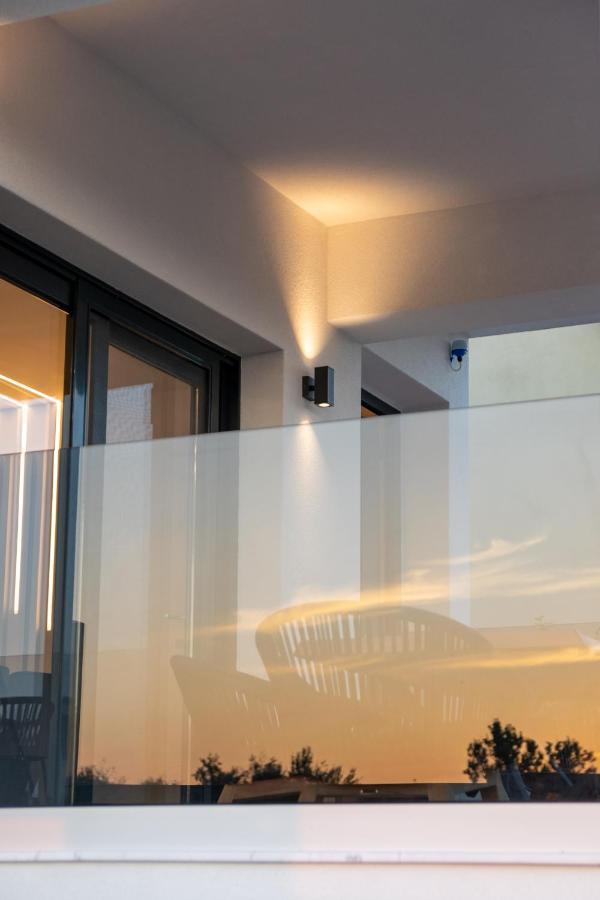 ניקיטי Sithoniars Melora Luxury Apartment מראה חיצוני תמונה